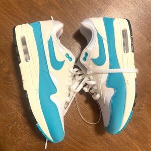 Nike Air Max White and Blue Sneakers